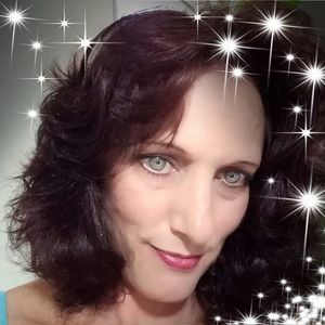 Meet your Posher, Michele